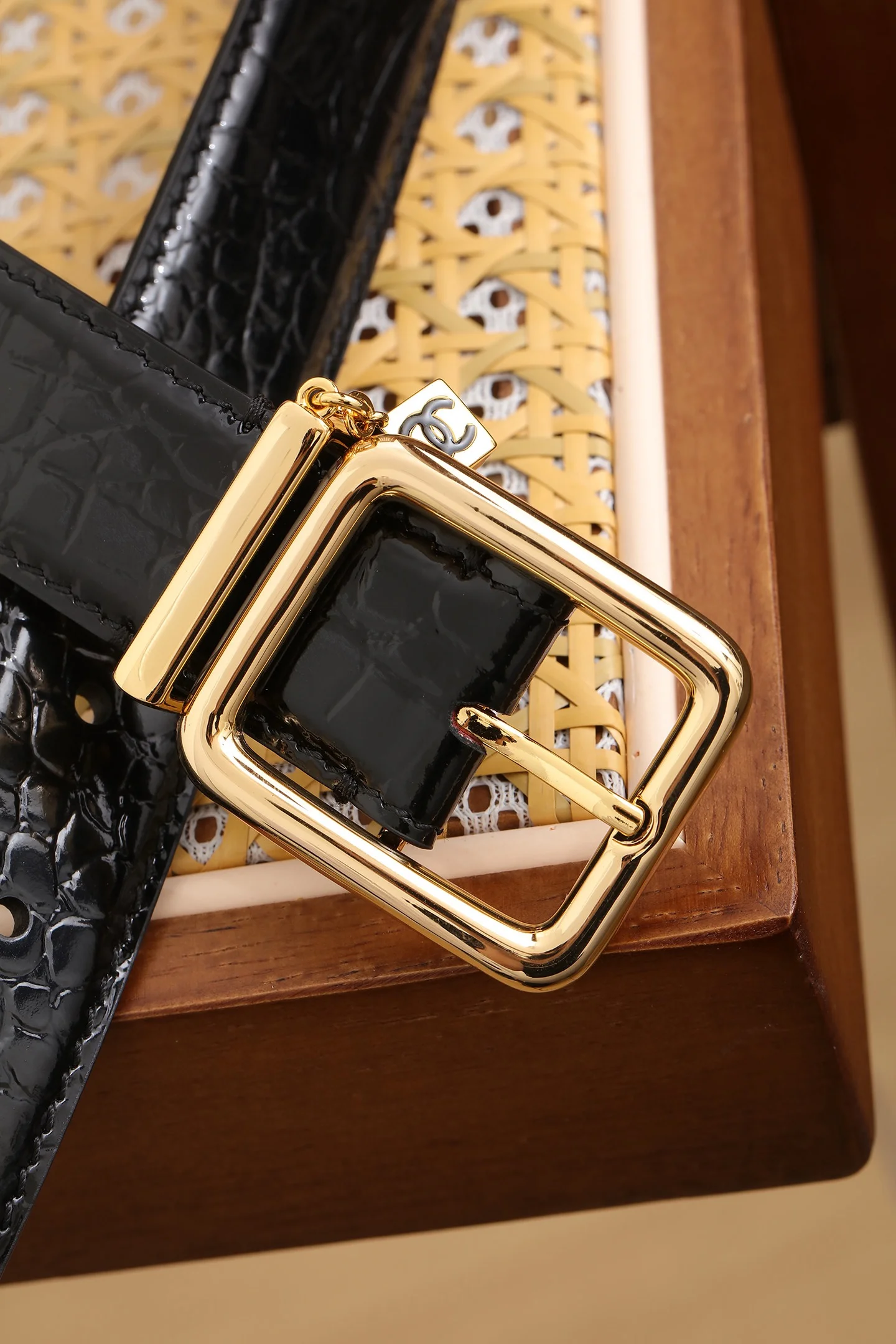 CHANEL Belts Calf Leather Black-Gold A80202609070447 - Image 7