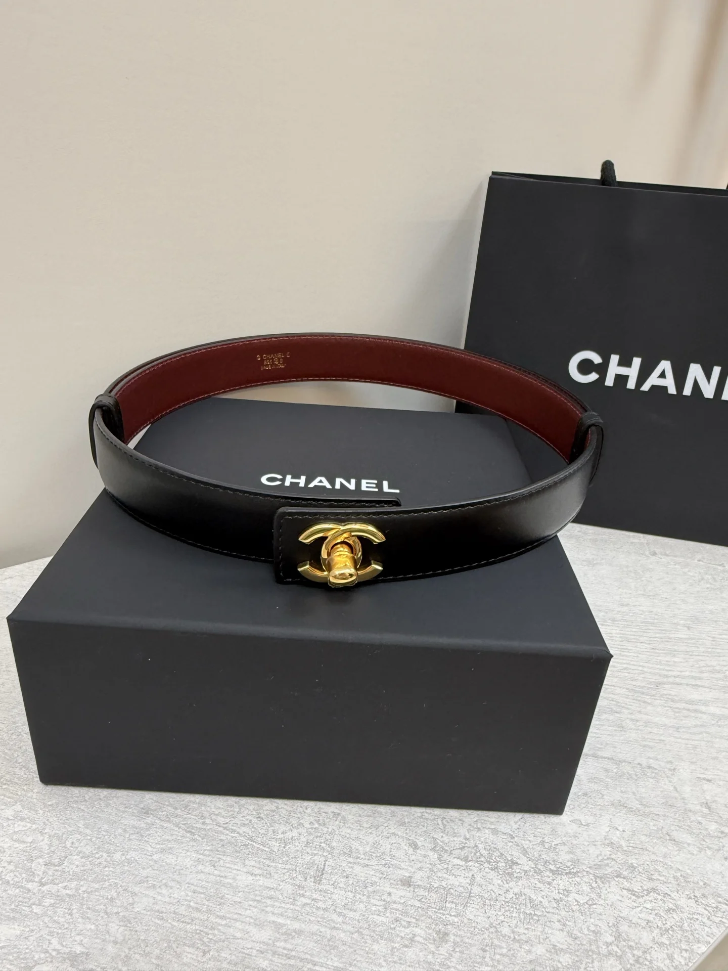 CHANEL Belts Leather Black-Gold-Red A90202609070186