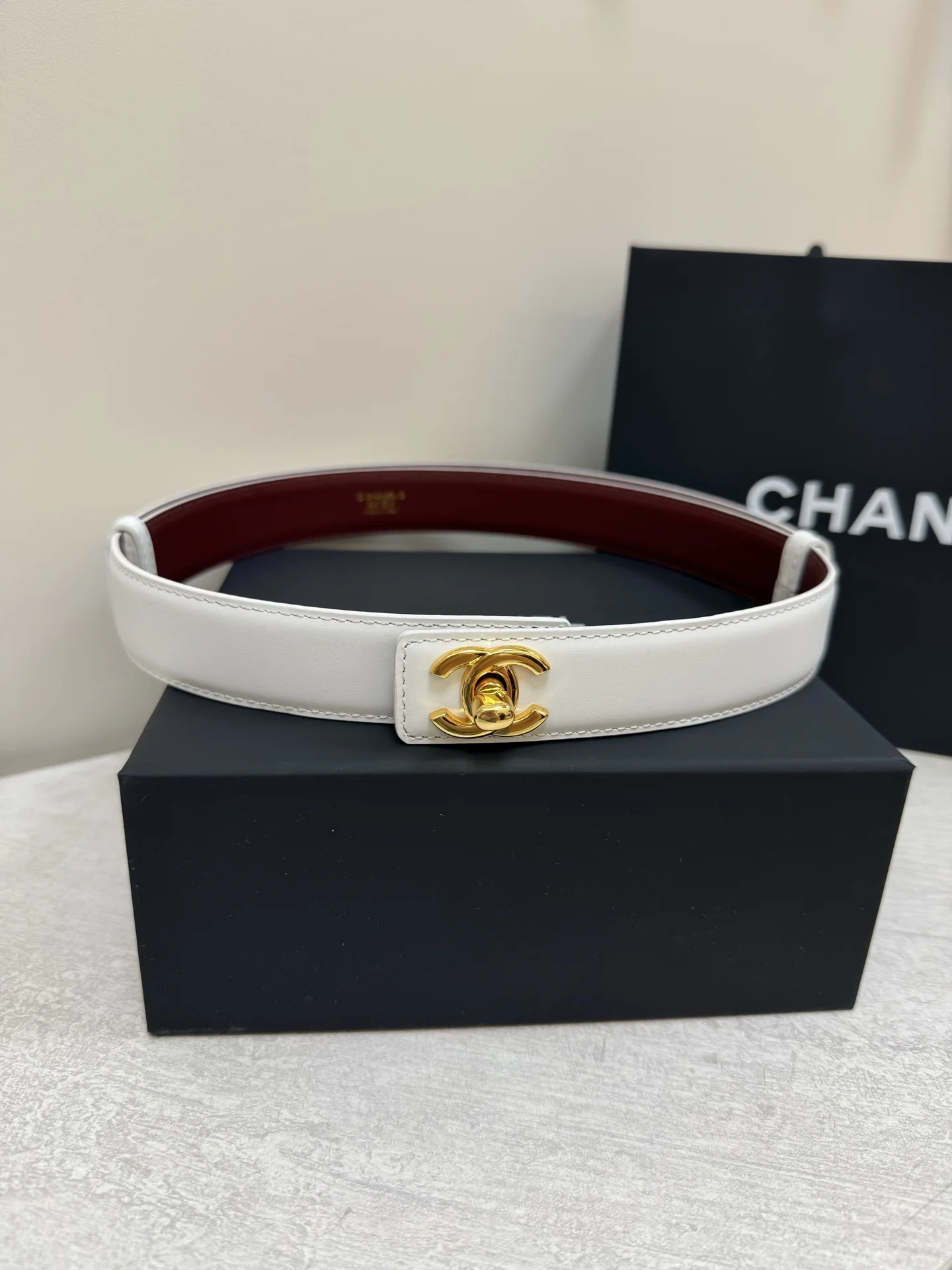 CHANEL Belts Leather White-Gold A90202609070185 - Image 9
