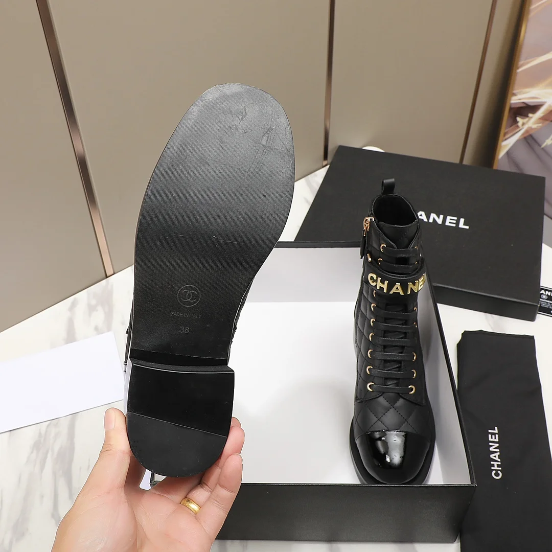 CHANEL Boots Black-Gold C10202609111248 - Image 7