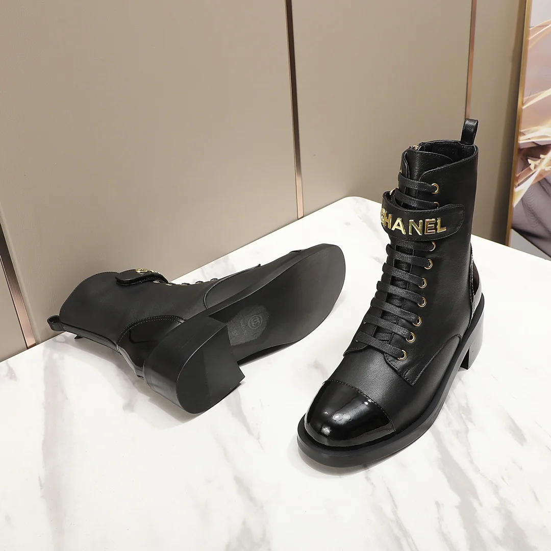 CHANEL Boots Calf Leather Black-Gold EU35-40 C10202609111247 - Image 4
