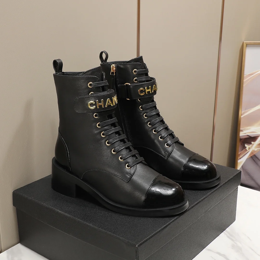 CHANEL Boots Calf Leather Black-Gold EU35-40 C10202609111247 - Image 5