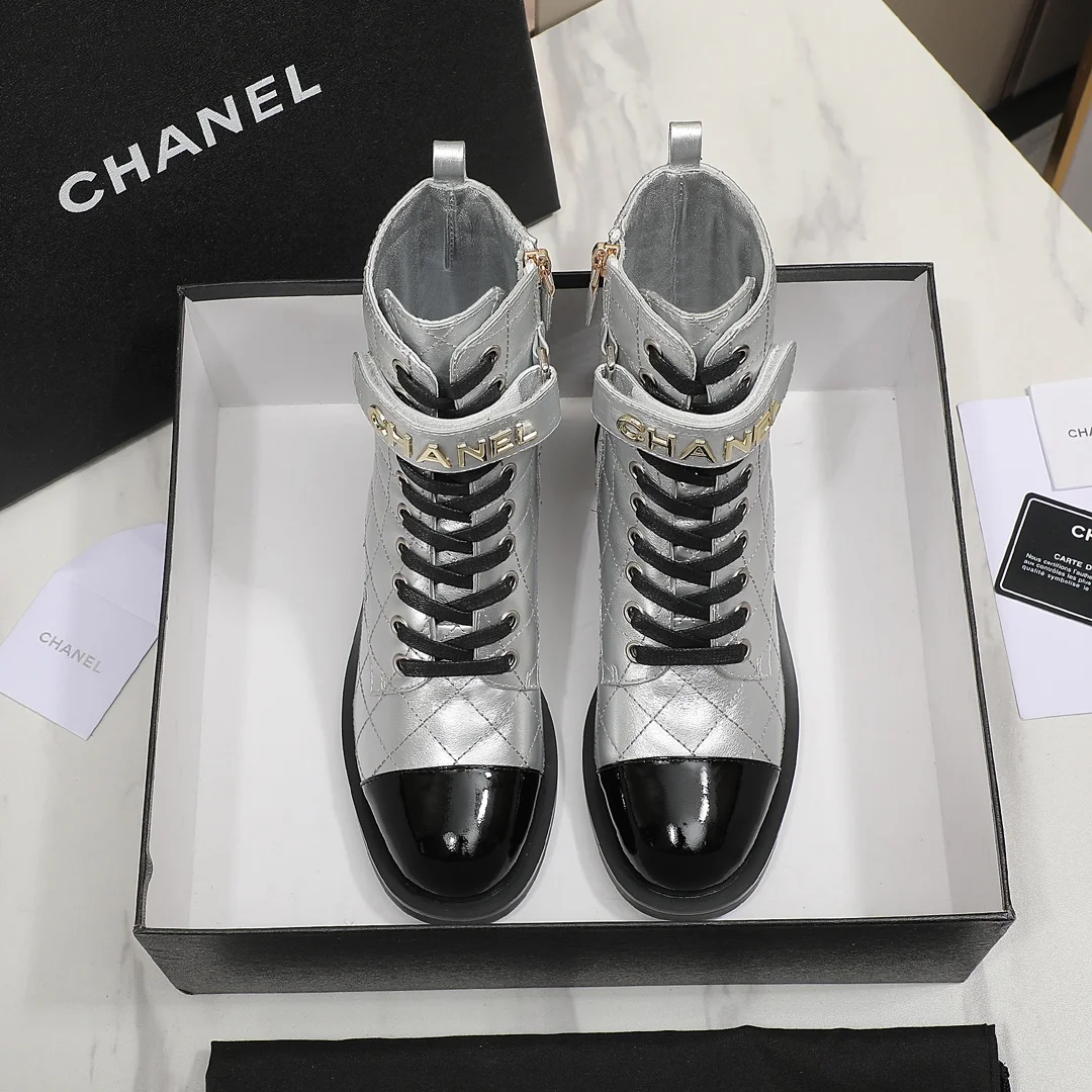 CHANEL Boots Calf Leather Silver-Black EU35-40 C10202609111254 - Image 5