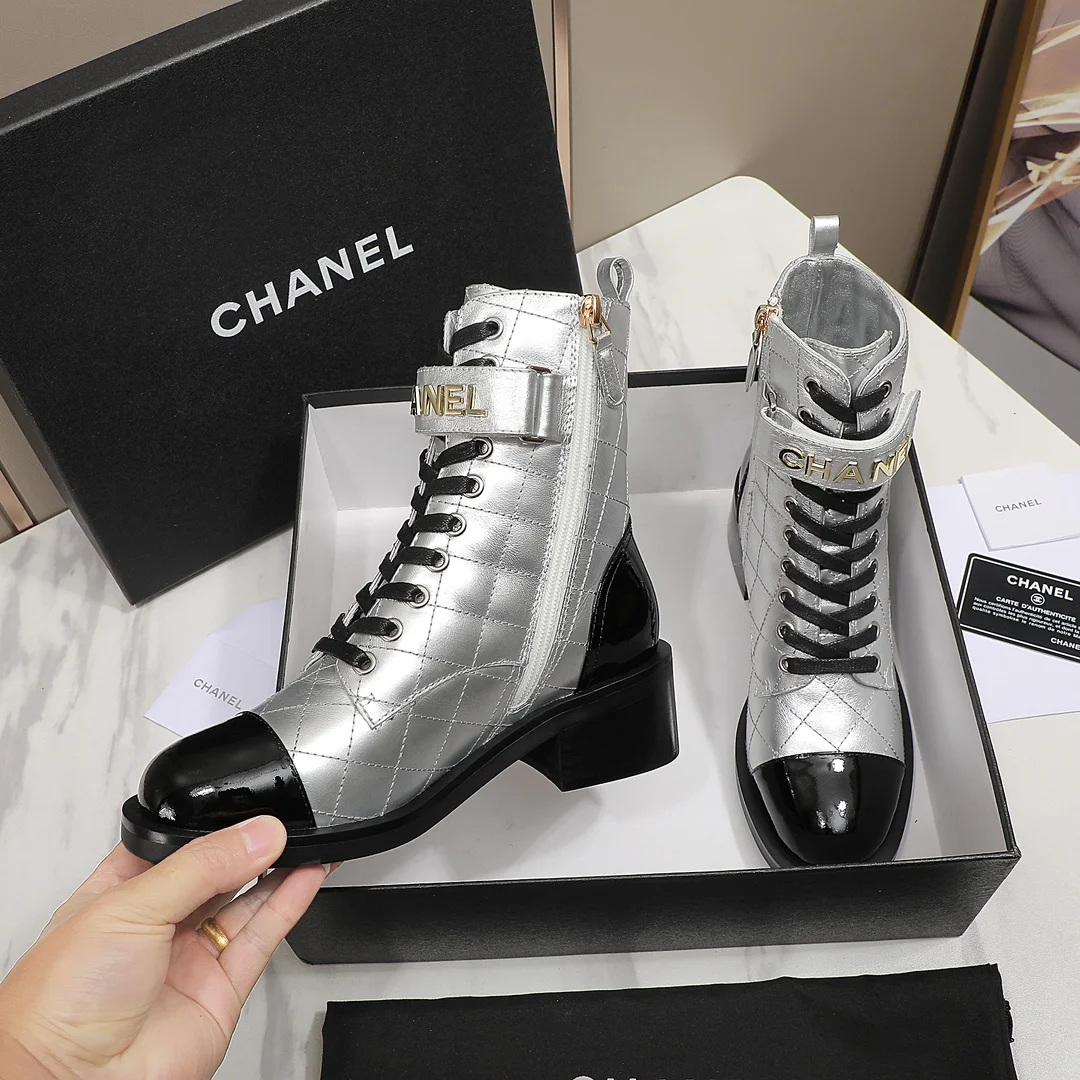CHANEL Boots Calf Leather Silver-Black EU35-40 C10202609111254 - Image 6