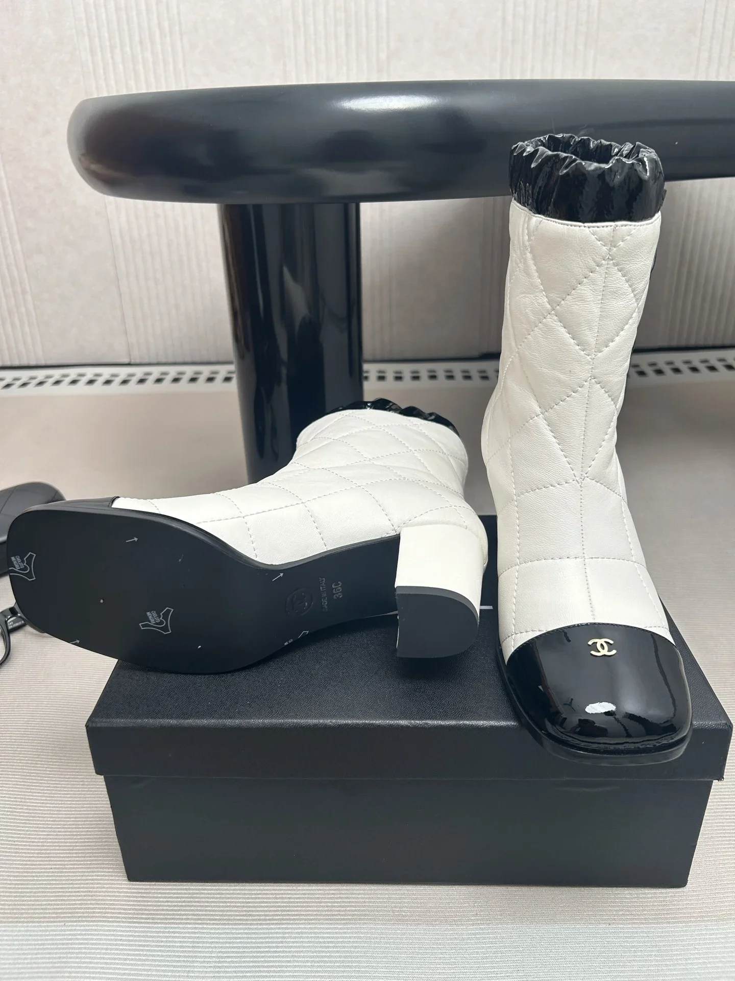 CHANEL Boots Calf Leather White-Black EU35-41 D50202609111992 - Image 4
