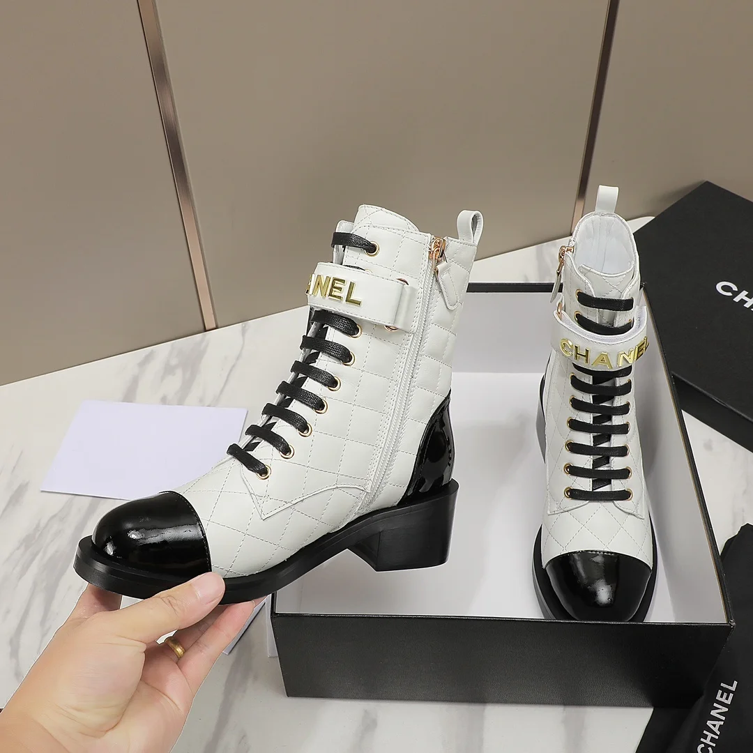CHANEL Boots Calfskin Leather White-Black EU35-40 C10202609111249 - Image 4