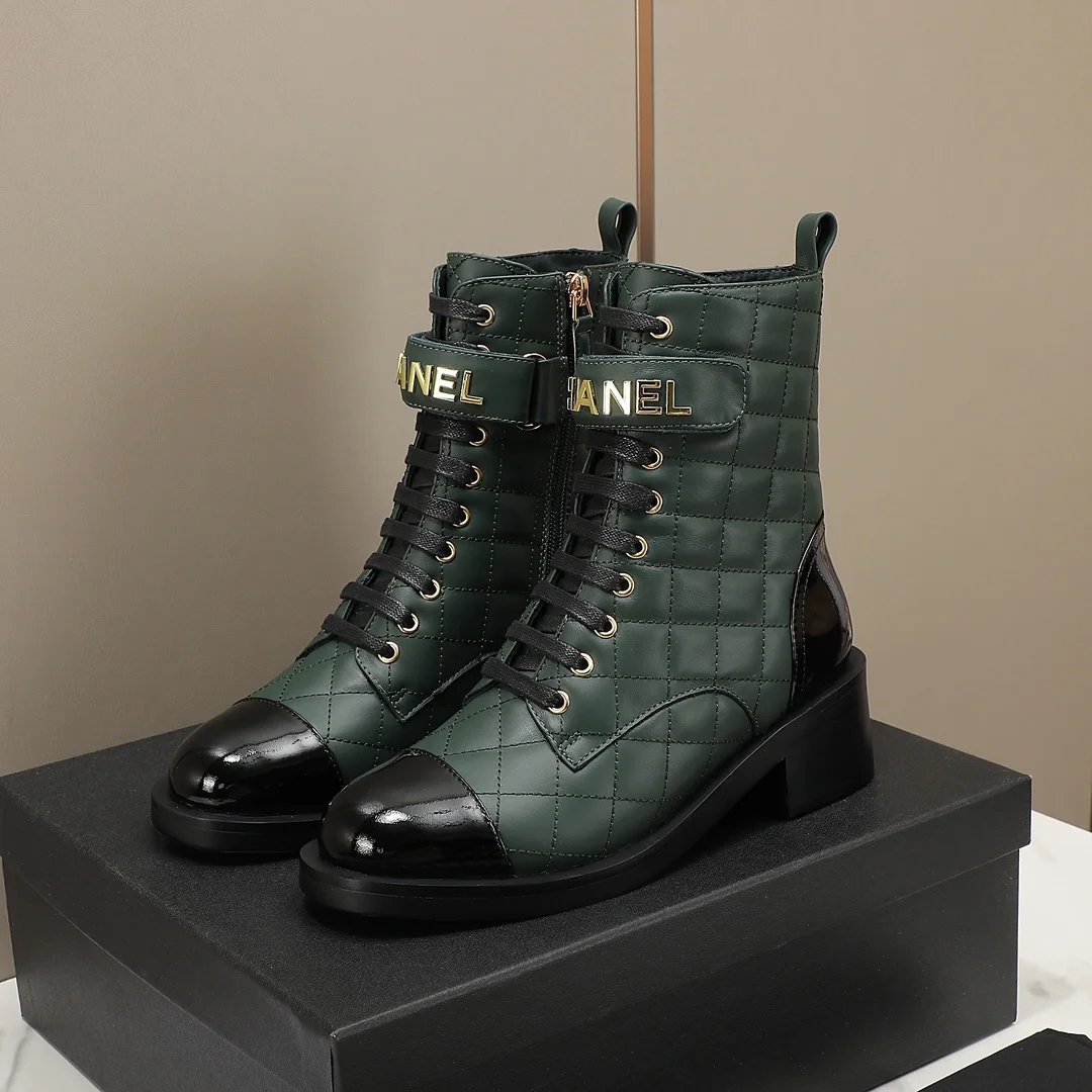 CHANEL Boots Green-Black C10202609111252 - Image 2