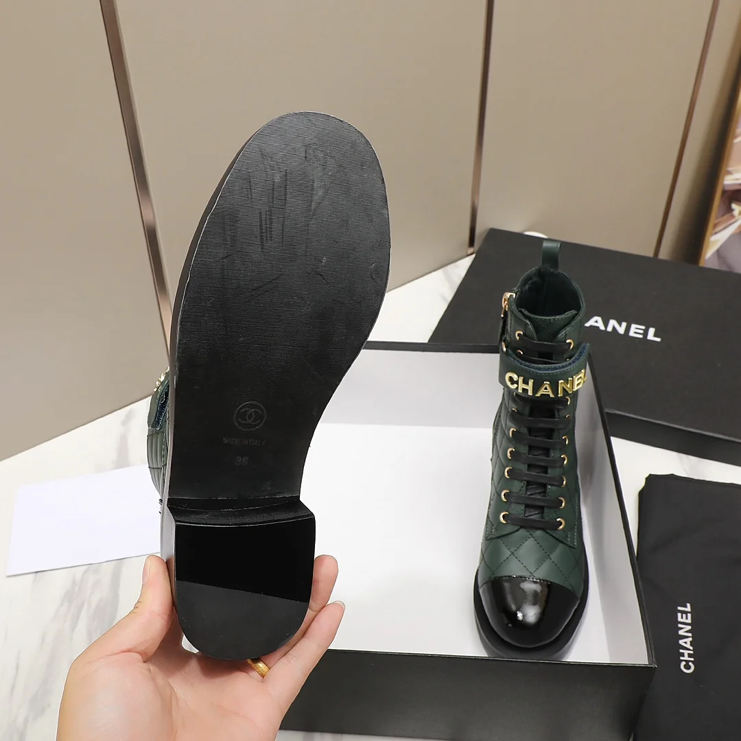 CHANEL Boots Green-Black C10202609111252 - Image 7