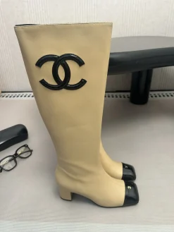 CHANEL Boots Leather Beige-Black EU35-39 E10202609111990