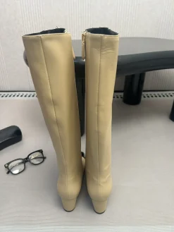 Alternative view of CHANEL Boots Leather Beige-Black EU35-39 E10202609111990