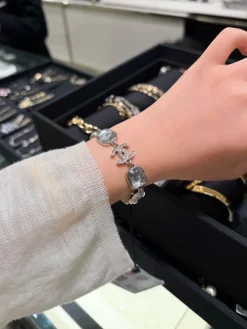 Alternative view of CHANEL Bracelets Crystal Resin One Size G0202609070064