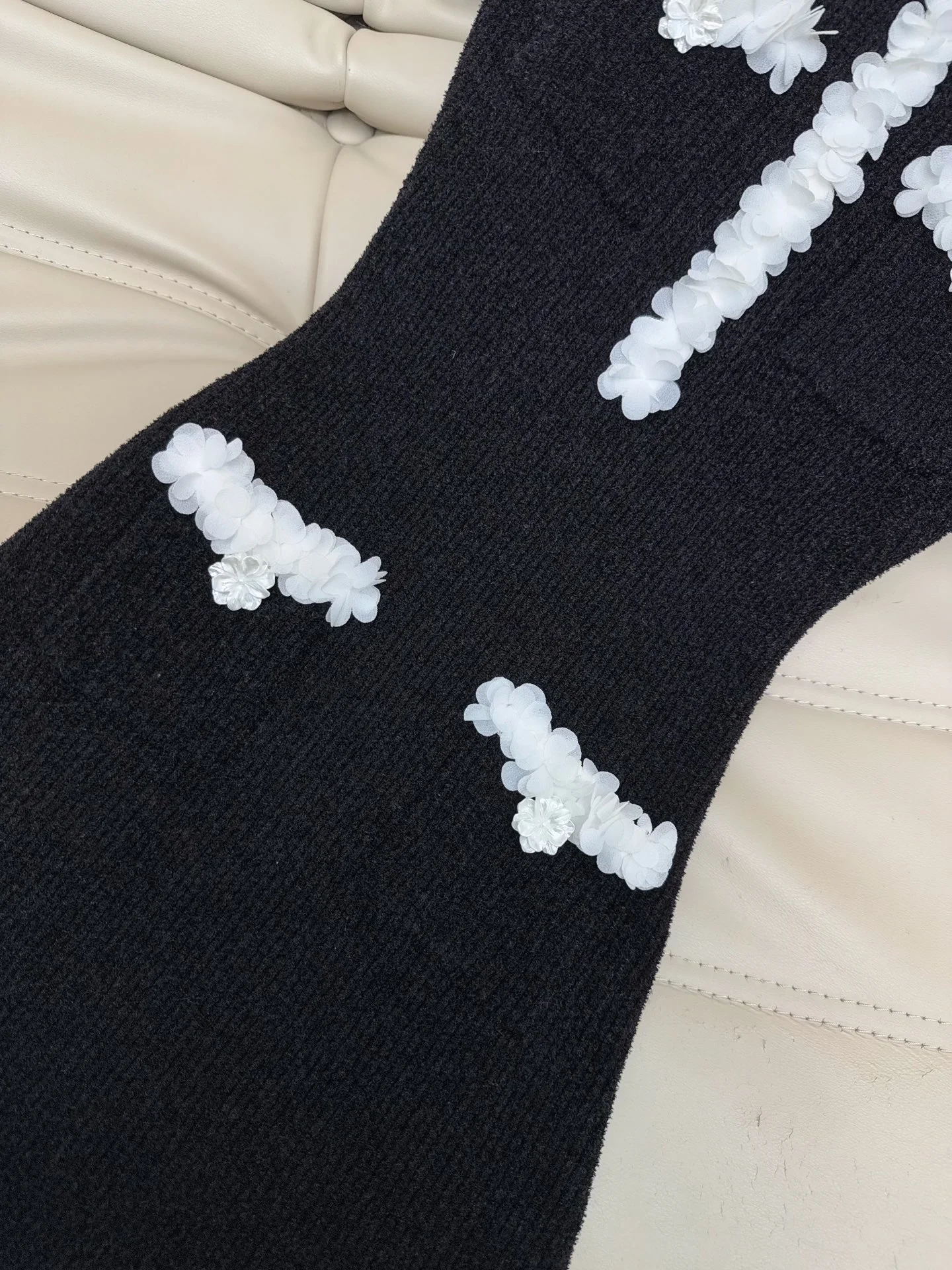 CHANEL Dresses Black-White S-XL C90202609060244 - Image 5