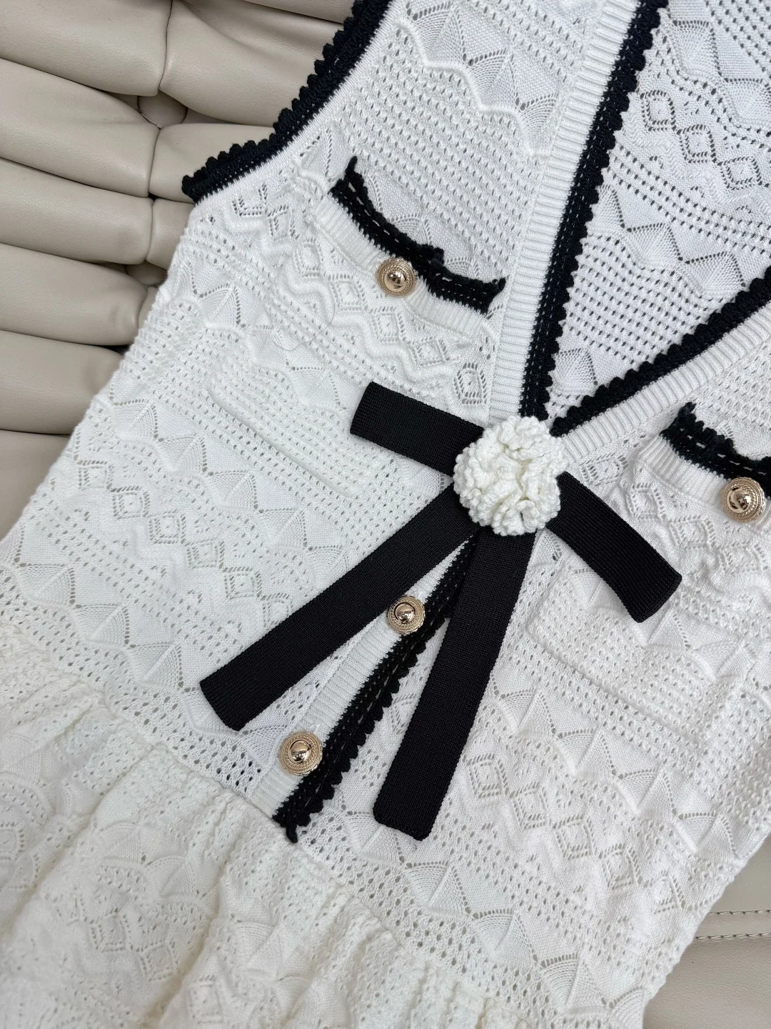 CHANEL Dresses Knit Fabric White-Black S-M-L C10202609063154 - Image 5