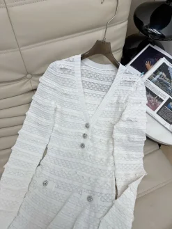 Alternative view of CHANEL Dresses Knit White S-M-L D00202609063163