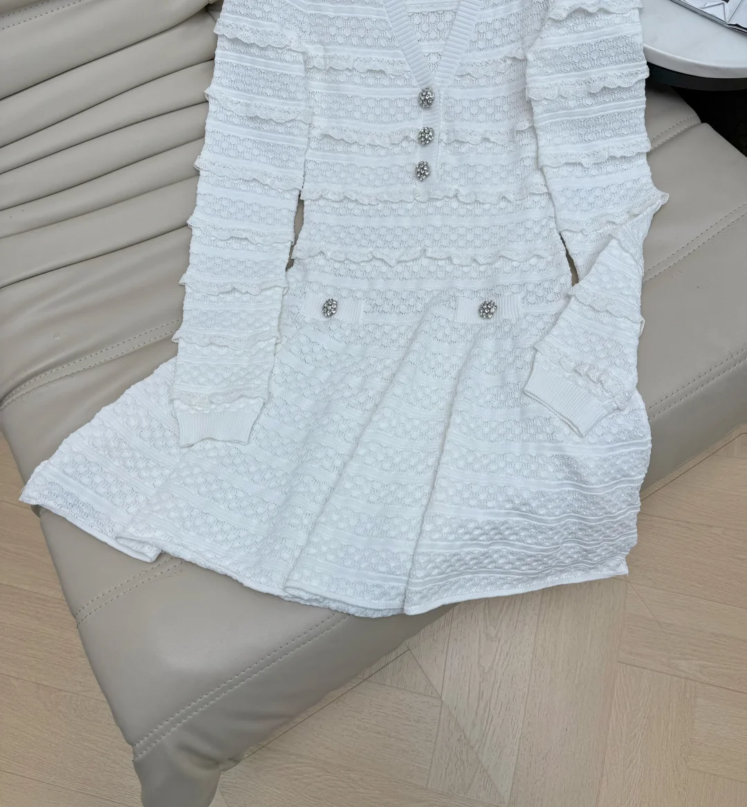 CHANEL Dresses Knit White S-M-L D00202609063163 - Image 7