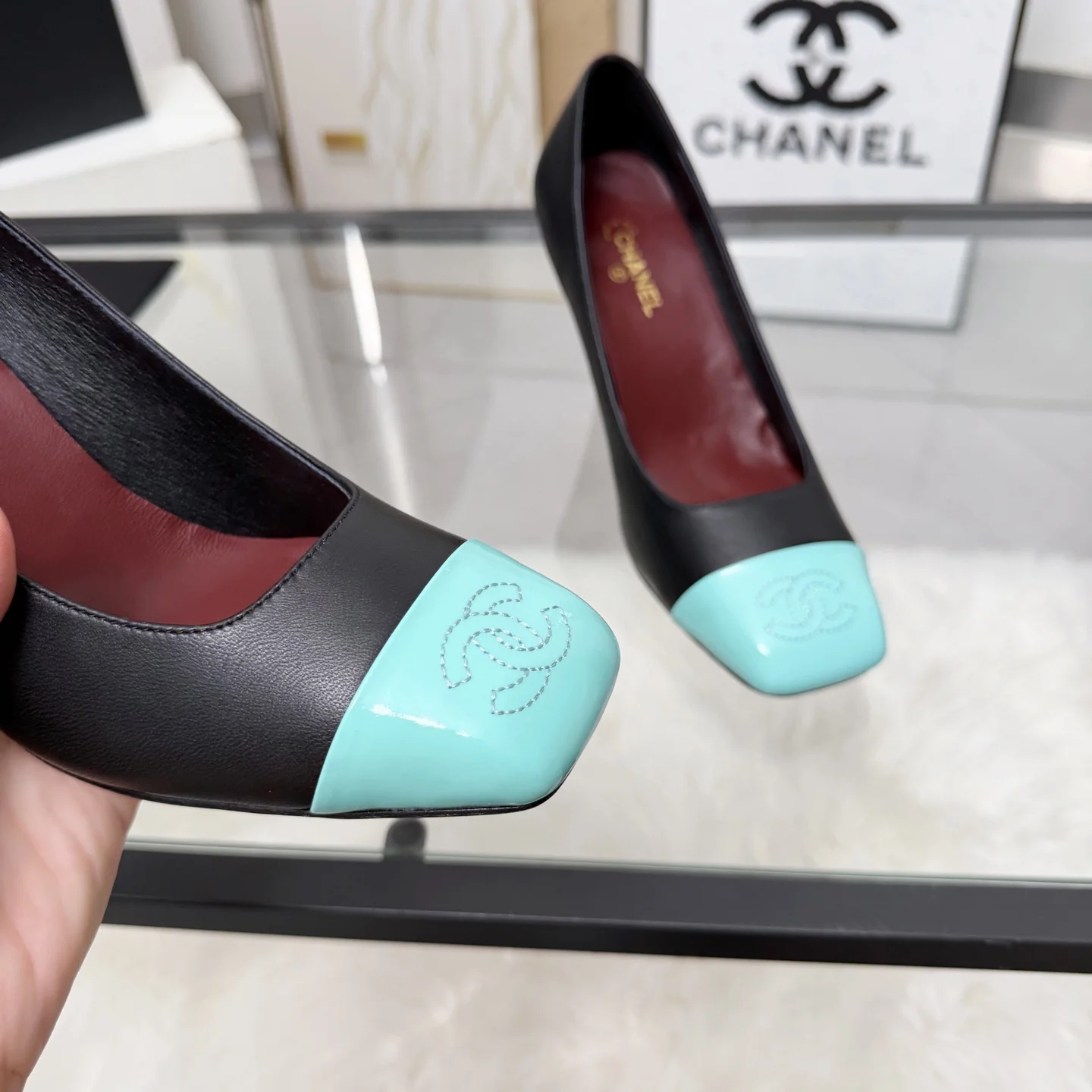 CHANEL Flats Black-Turquoise B70202609110268 - Image 3