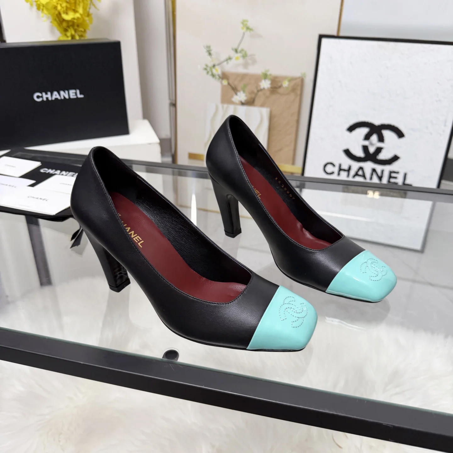 CHANEL Flats Black-Turquoise B70202609110268 - Image 7