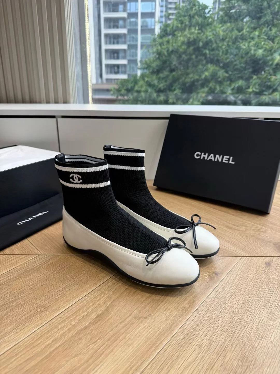 CHANEL Flats Lamb Leather Knit White-Black EU35-41 B40202609110229 - Image 5