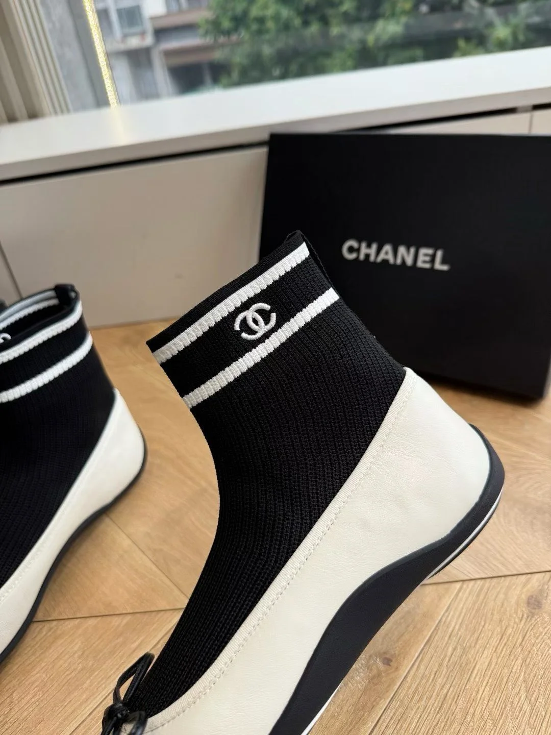 CHANEL Flats Lamb Leather Knit White-Black EU35-41 B40202609110229 - Image 7