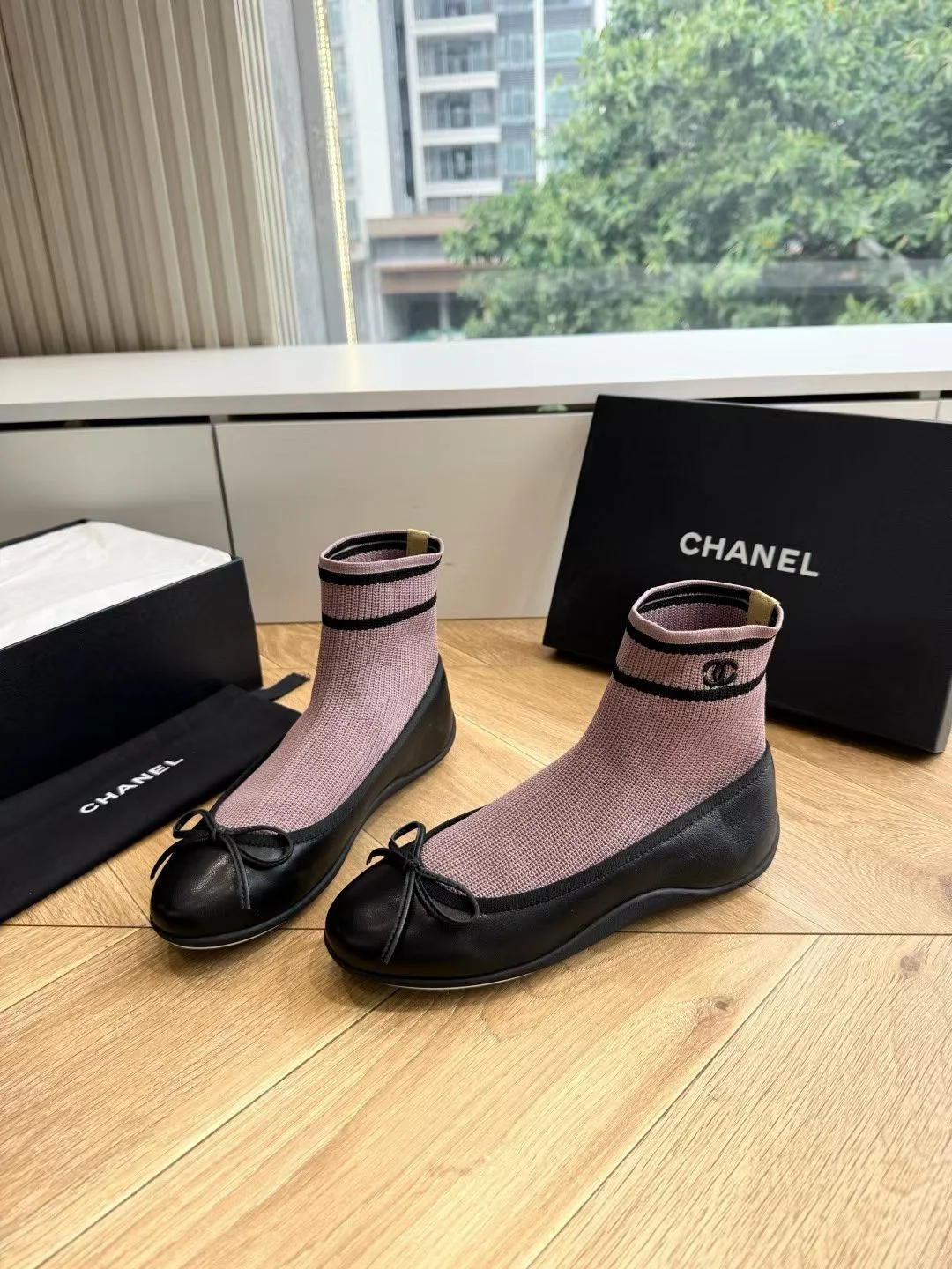 CHANEL Flats Lambskin Knit Black-Pink EU35-41 B40202609110231 - Image 2