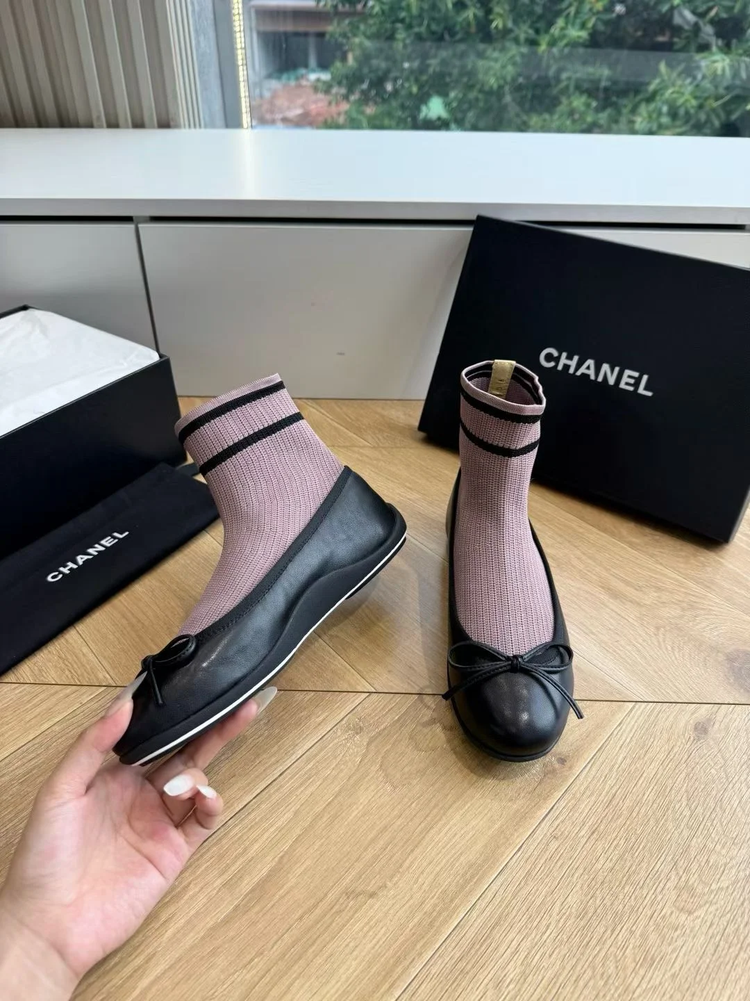 CHANEL Flats Lambskin Knit Black-Pink EU35-41 B40202609110231 - Image 3