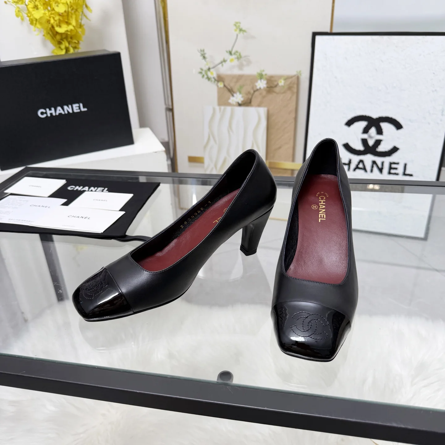 CHANEL Flats Patent Lamb Leather Black-Red EU35-41 B70202609110265 - Image 7