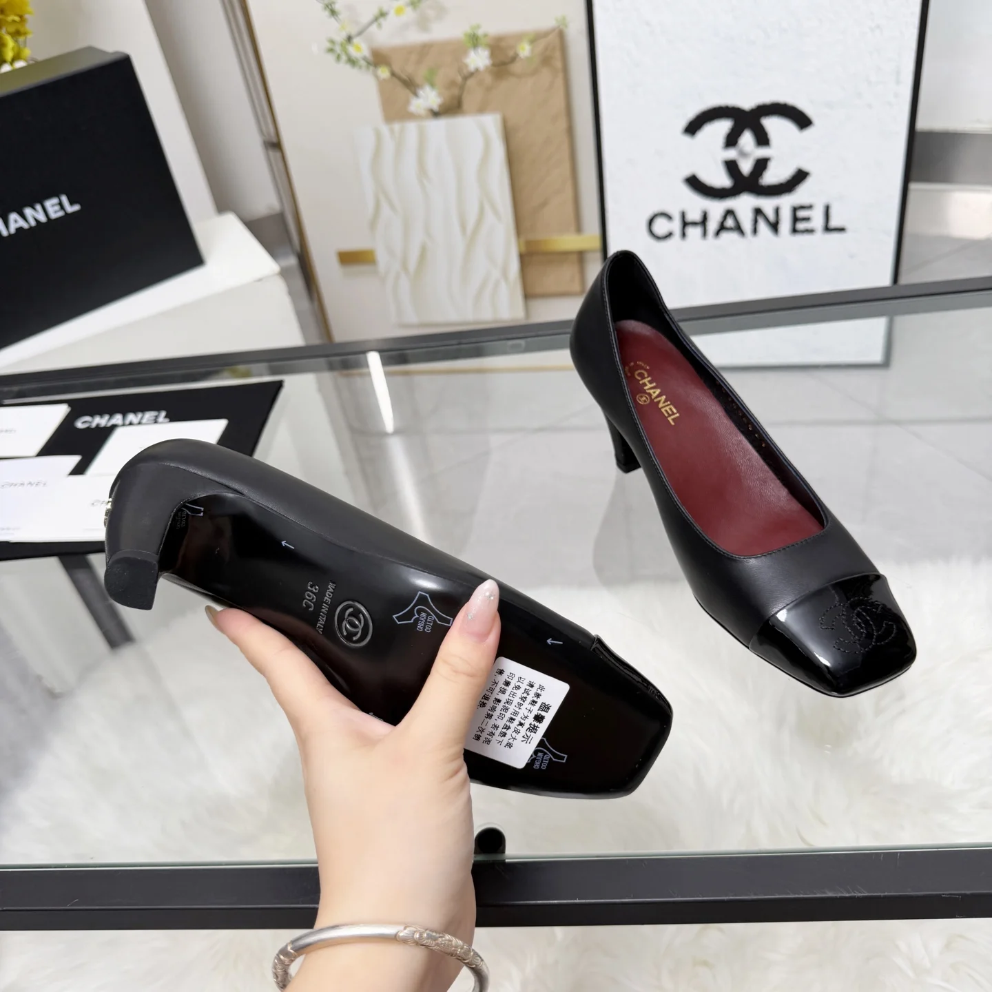CHANEL Flats Patent Lamb Leather Black-Red EU35-41 B70202609110265 - Image 9