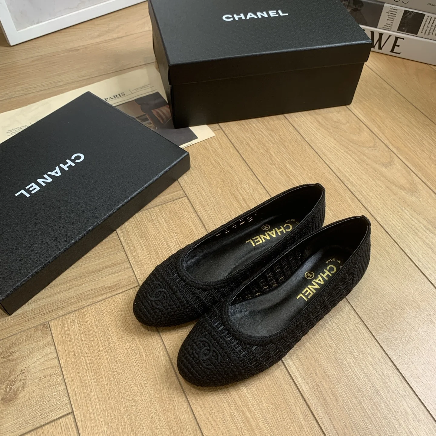 CHANEL Flats Woven Raffia Black EU35-40 B40202609110235