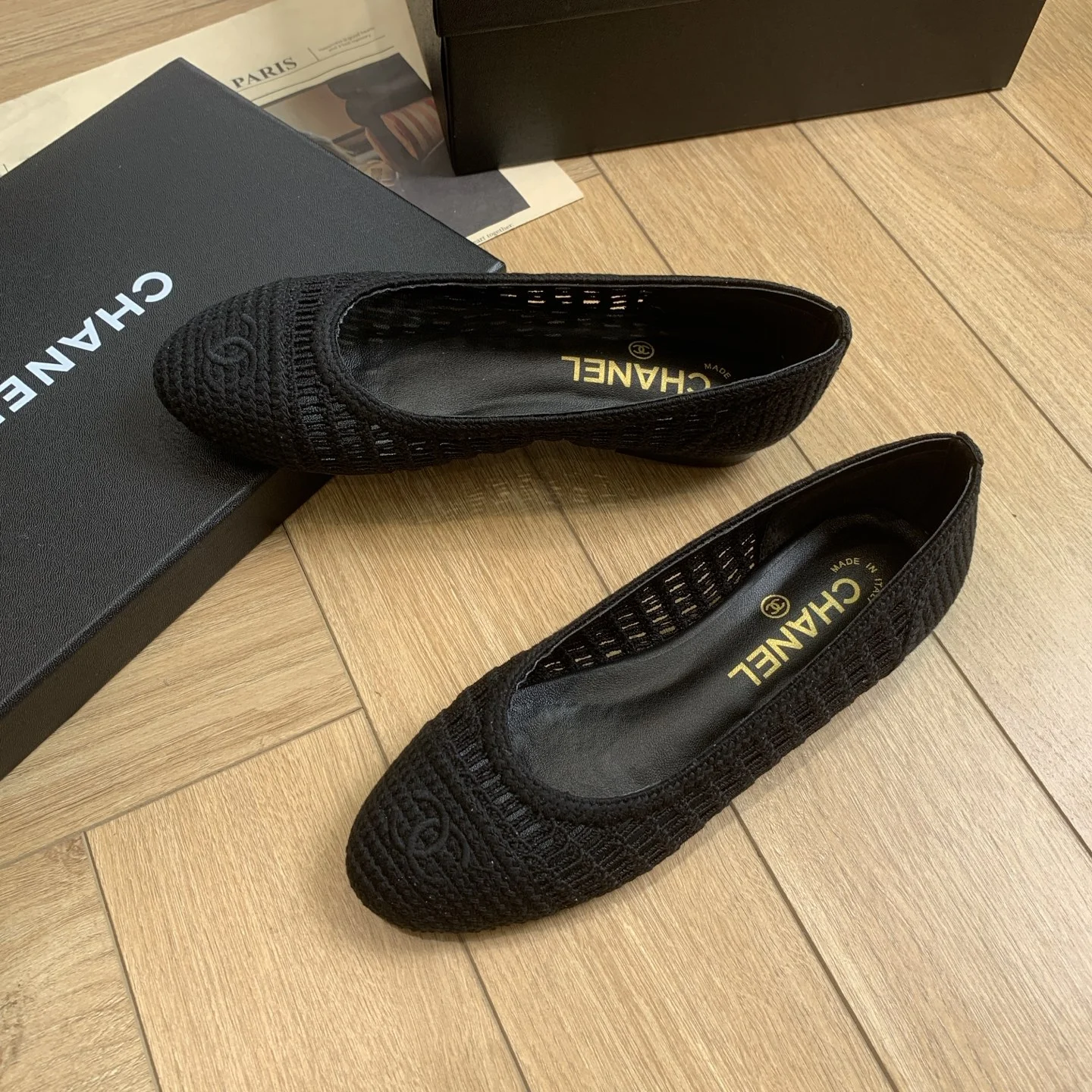 CHANEL Flats Woven Raffia Black EU35-40 B40202609110235 - Image 2