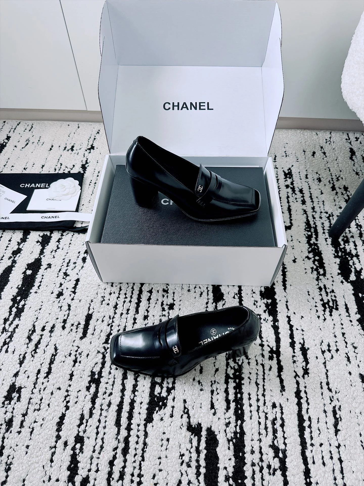 CHANEL Heels Black B80202609110533 - Image 5