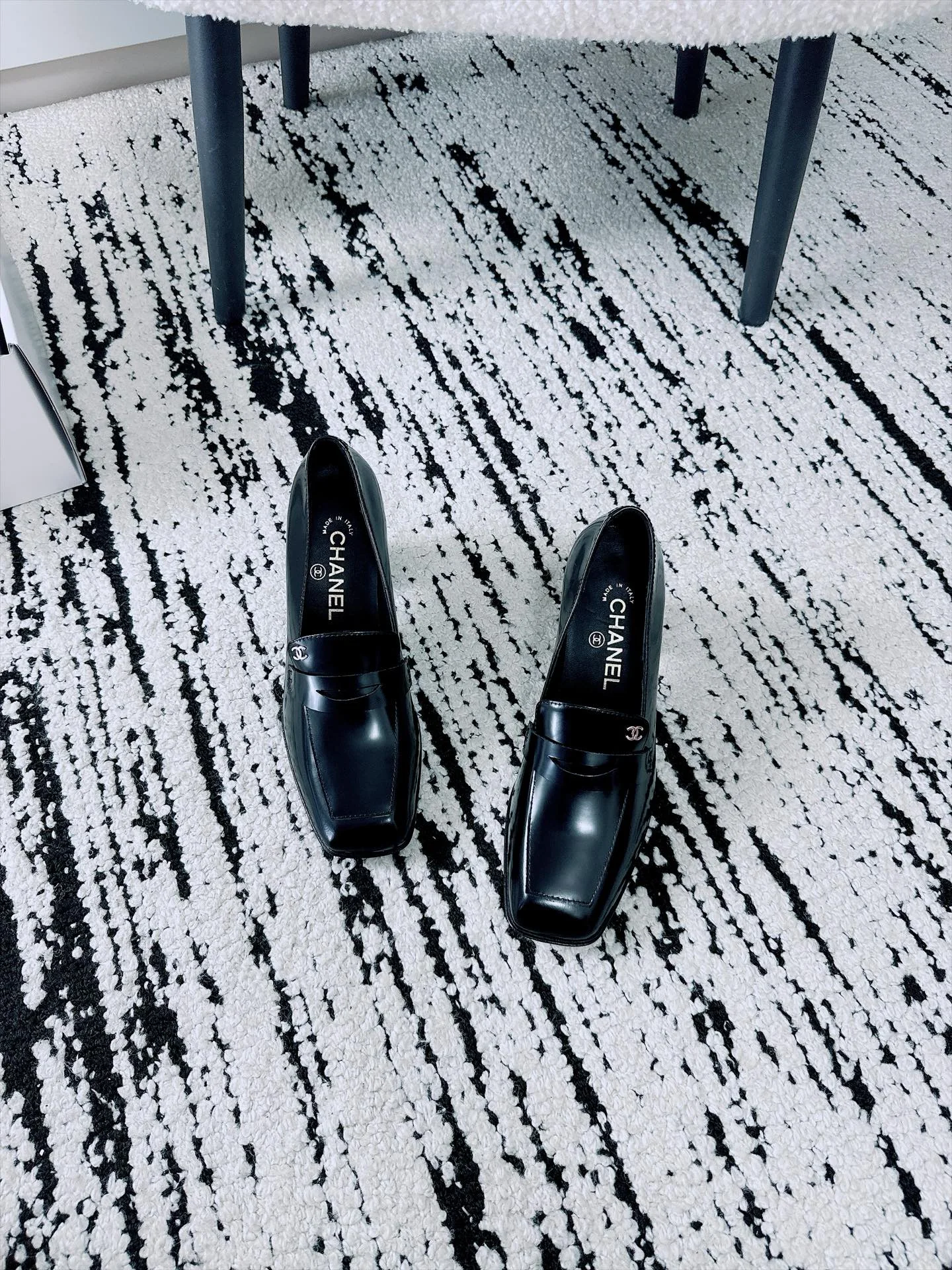 CHANEL Heels Black B80202609110533 - Image 6