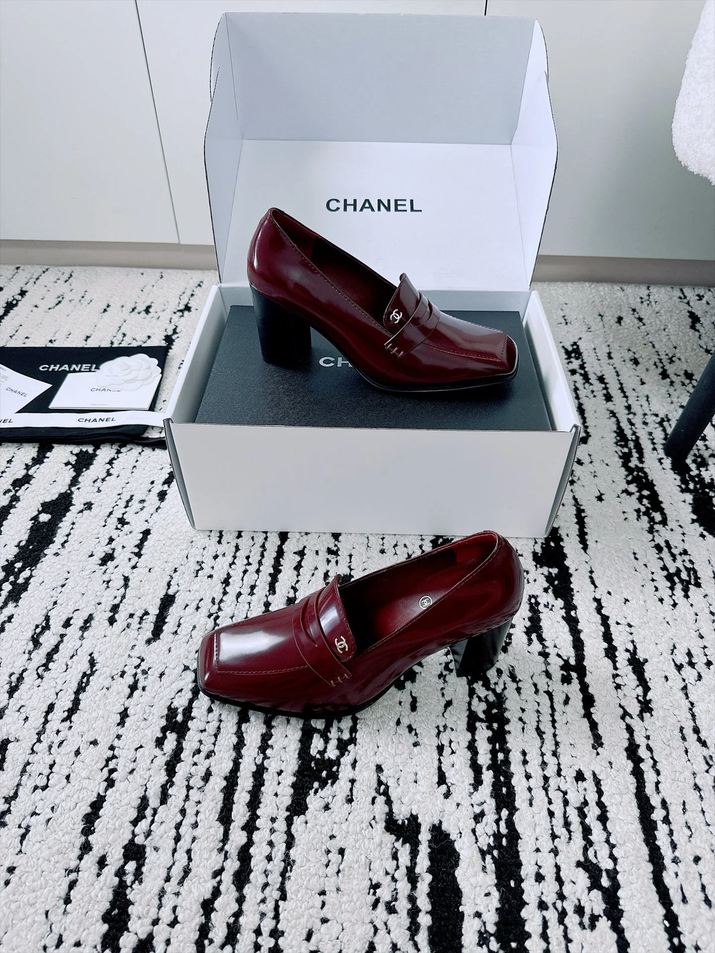 CHANEL Heels Patent Lamb Leather Burgundy-Black EU35-41 B80202609110534 - Image 5