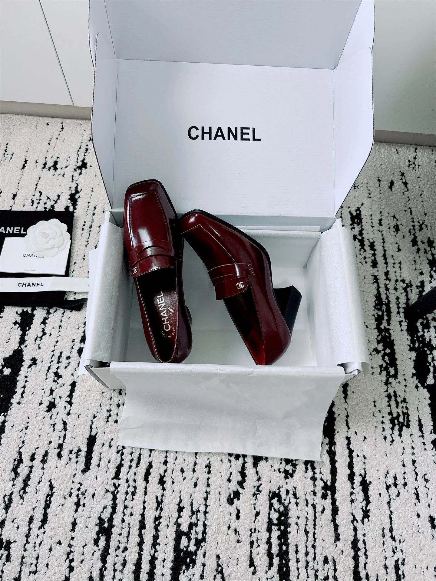 CHANEL Heels Patent Lamb Leather Burgundy-Black EU35-41 B80202609110534 - Image 8