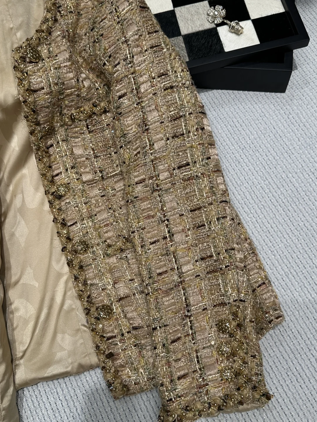 CHANEL Jackets Beige-Gold S-L E75202609061872 - Image 5