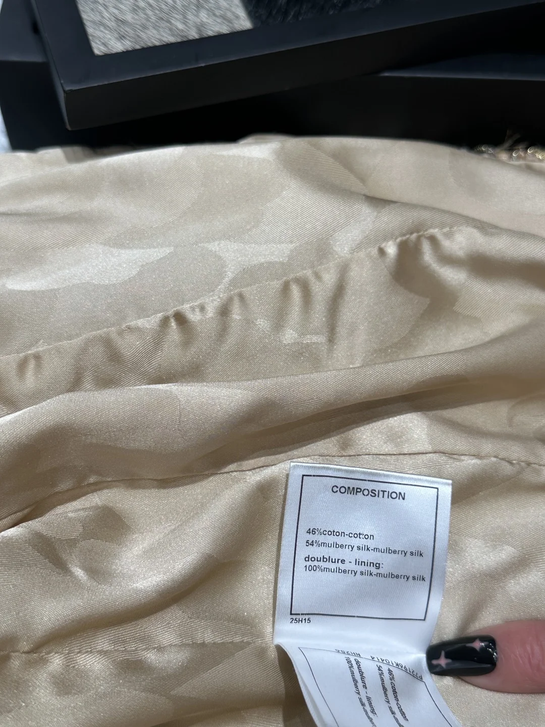 CHANEL Jackets Beige-Gold S-L E75202609061872 - Image 7