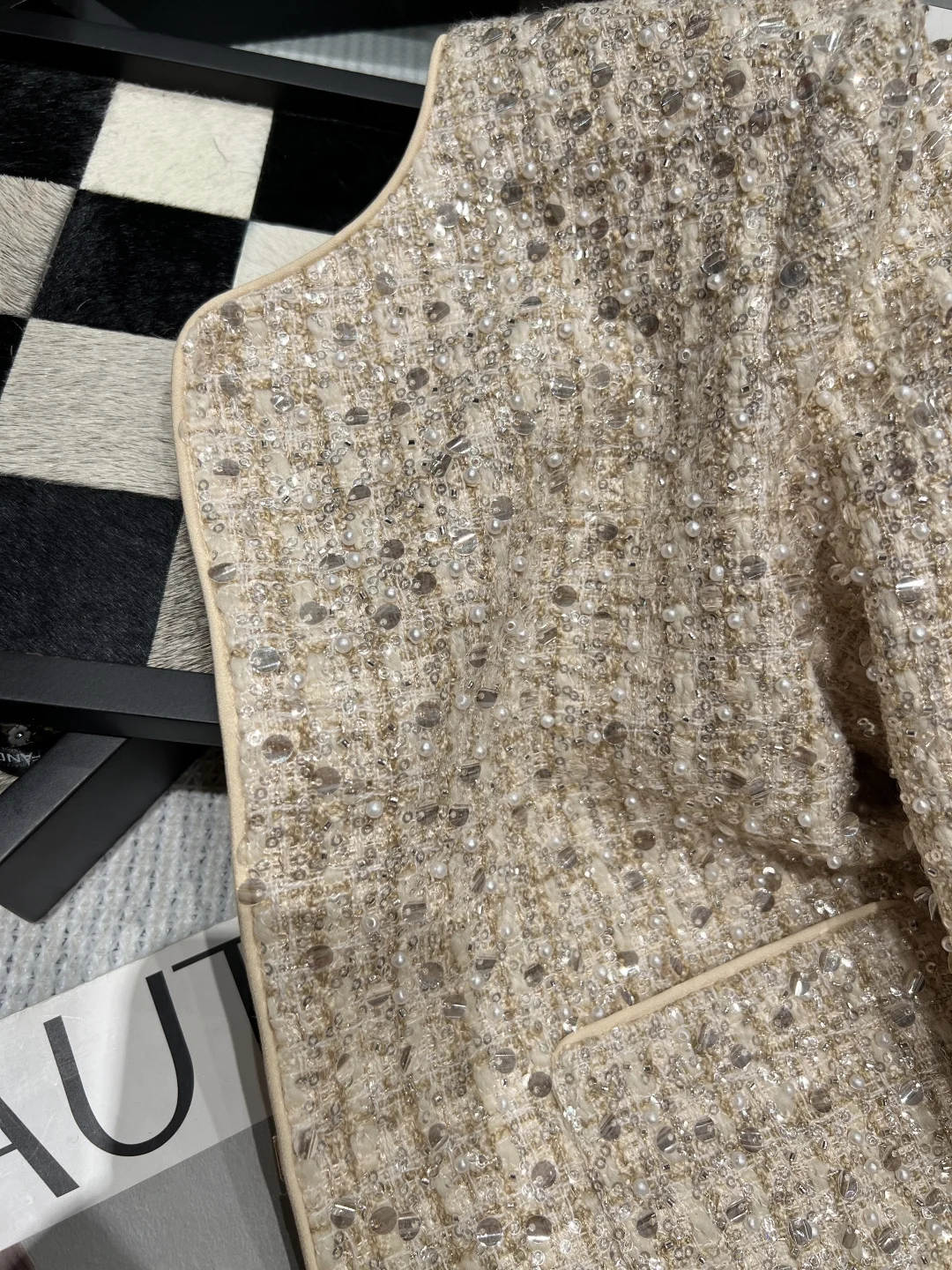 CHANEL Jackets Beige-Silver S-L C85202609061874 - Image 5