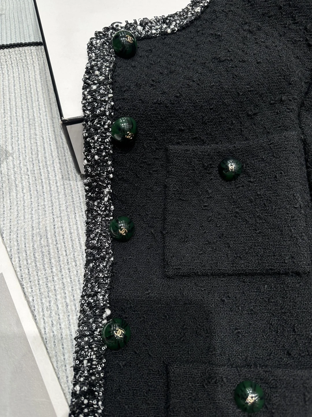 CHANEL Jackets Black-Green S-L E25202609060336 - Image 6