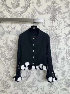 CHANEL Jackets Tweed Black-White S-L F75202609062776