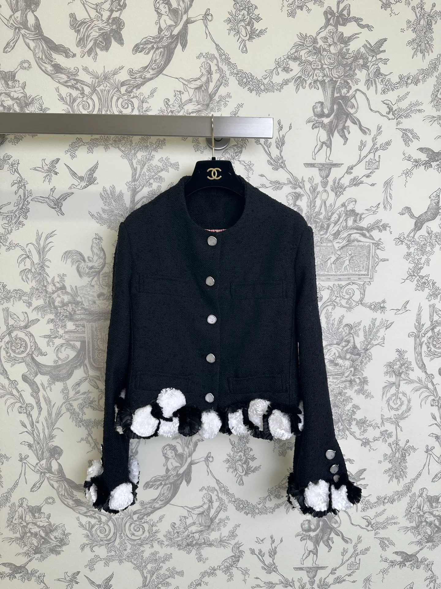CHANEL Jackets Tweed Black-White S-L F75202609062776