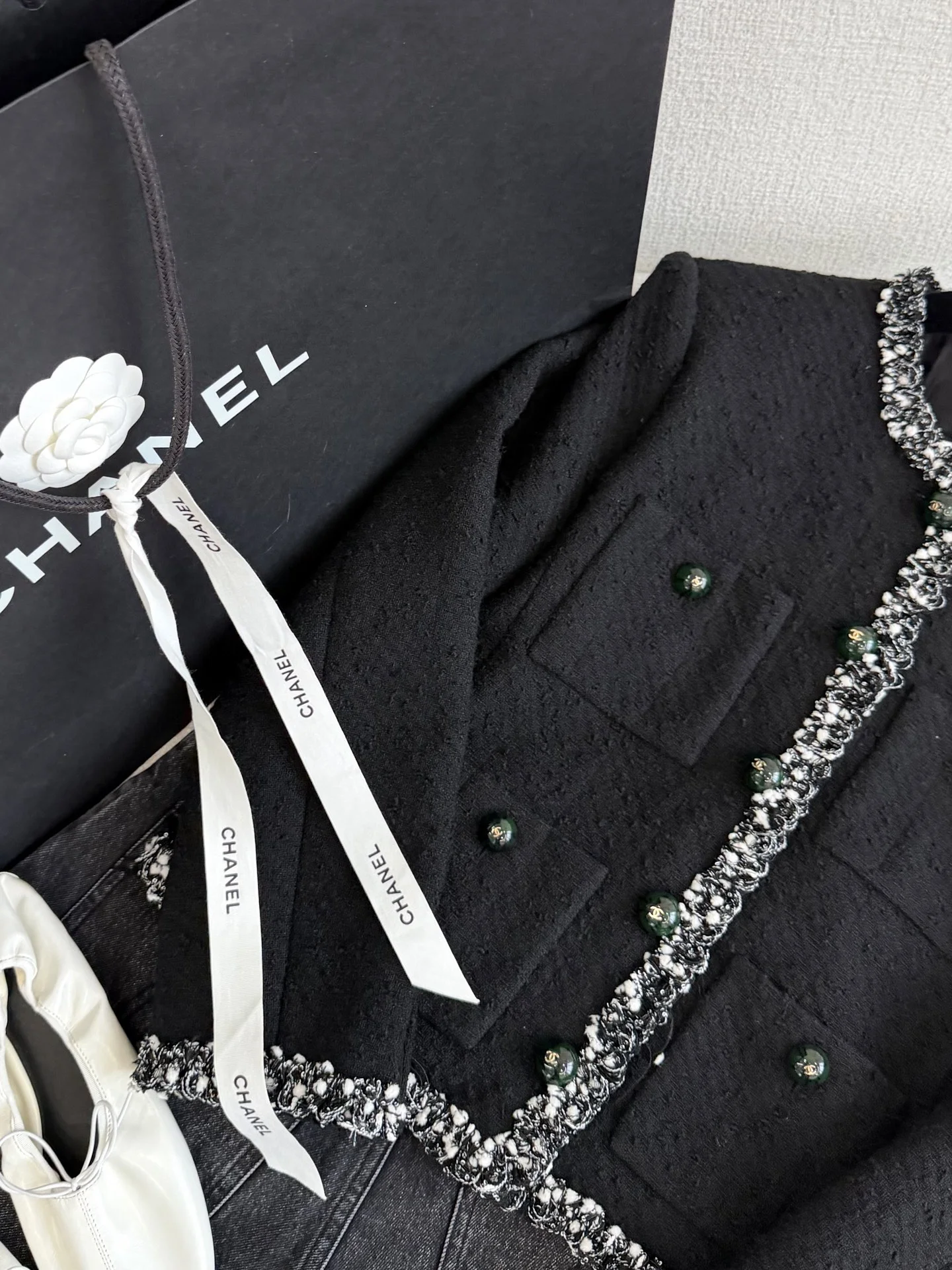 CHANEL Jackets Tweed Black-White S-L F85202609063093 - Image 3
