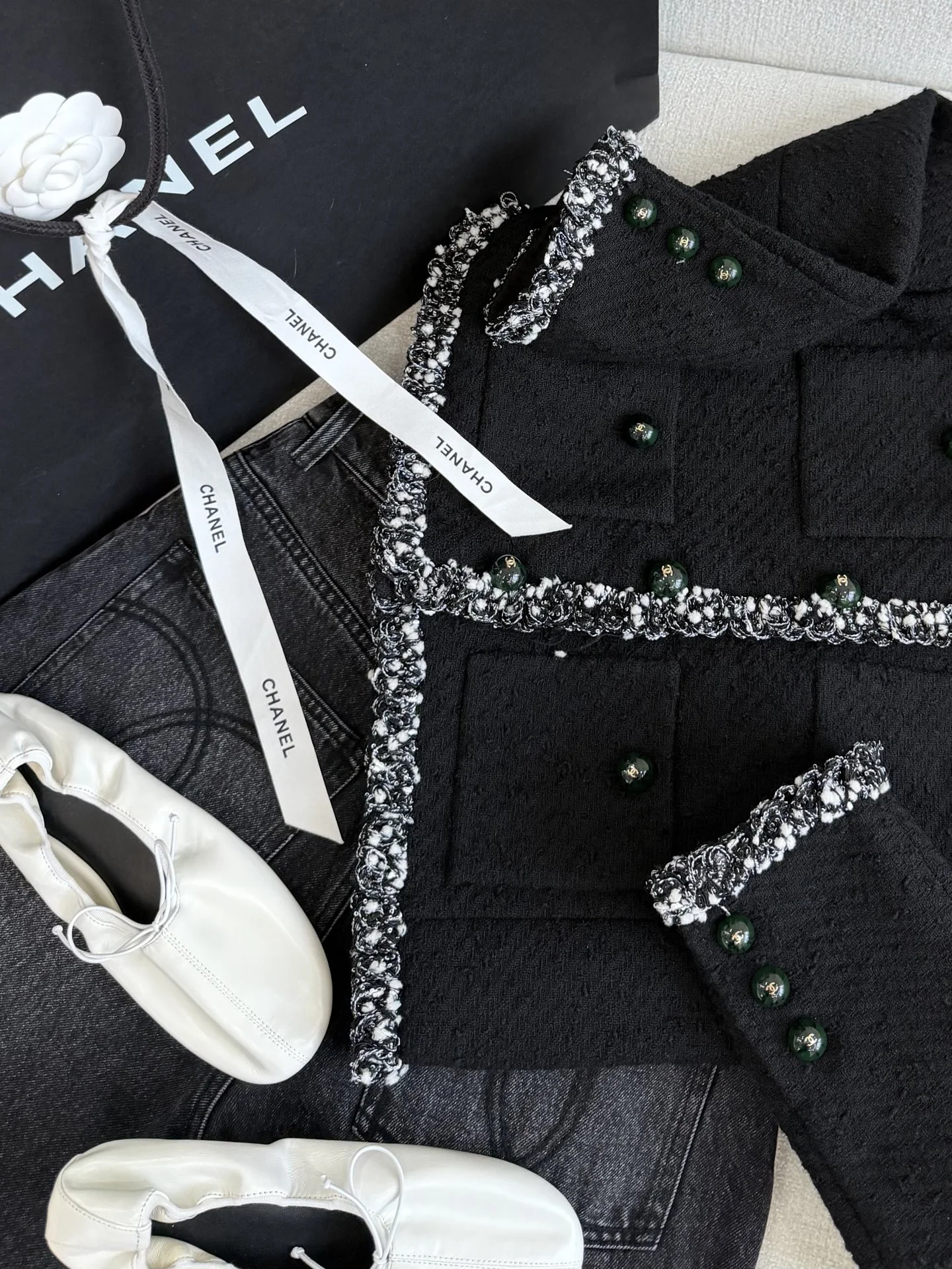 CHANEL Jackets Tweed Black-White S-L F85202609063093 - Image 6