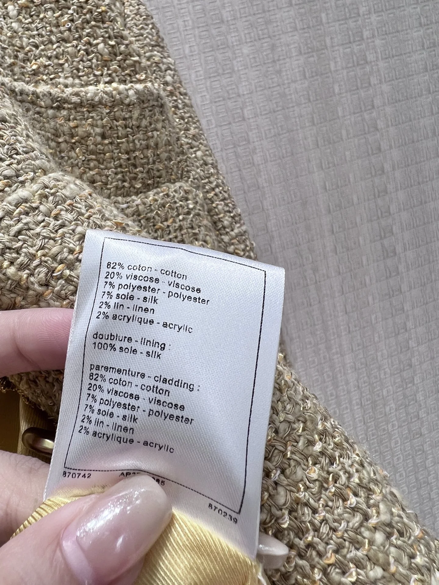 CHANEL Jackets Tweed Blend Gold-Beige 36-40 F65202609060747 - Image 9