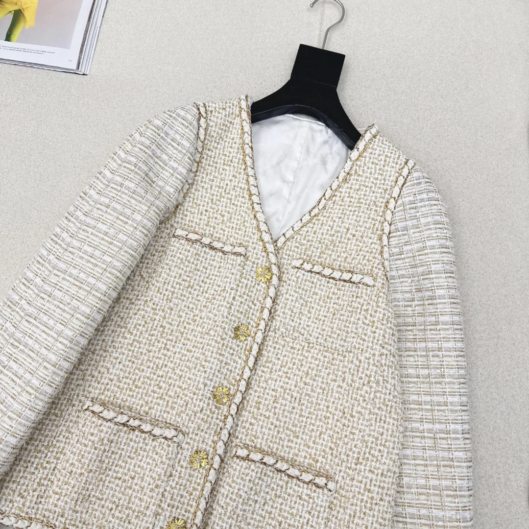 CHANEL Jackets Tweed White-Gold S-L D75202609060558 - Image 2