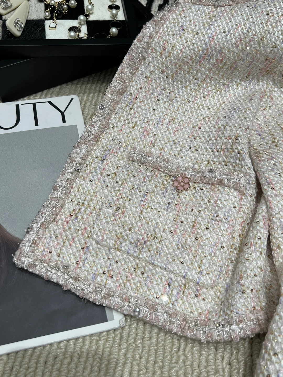 CHANEL Jackets Tweed White-Pink S M L D35202609063067 - Image 4