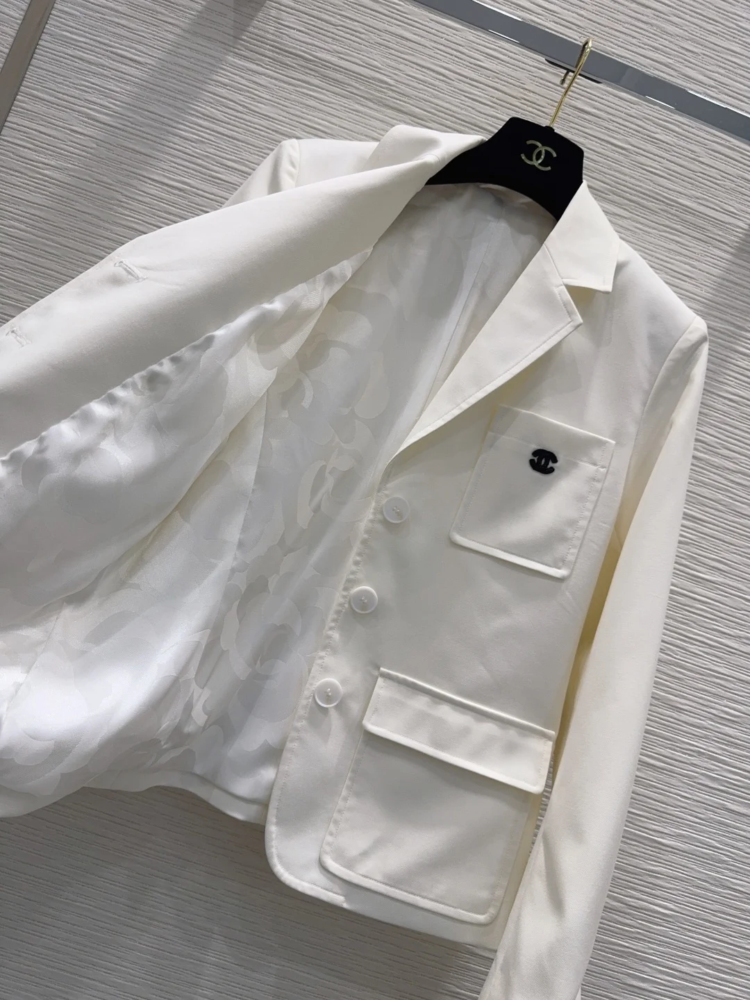 CHANEL Jackets White-Black S-L C35202609060823 - Image 8