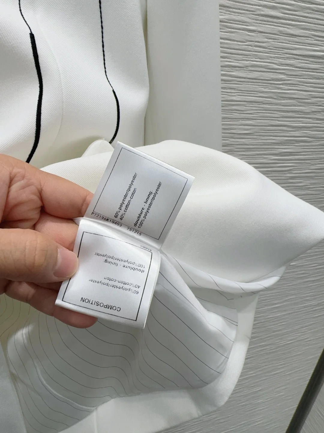 CHANEL Jackets White-Black S-M-L C85202609060908 - Image 7