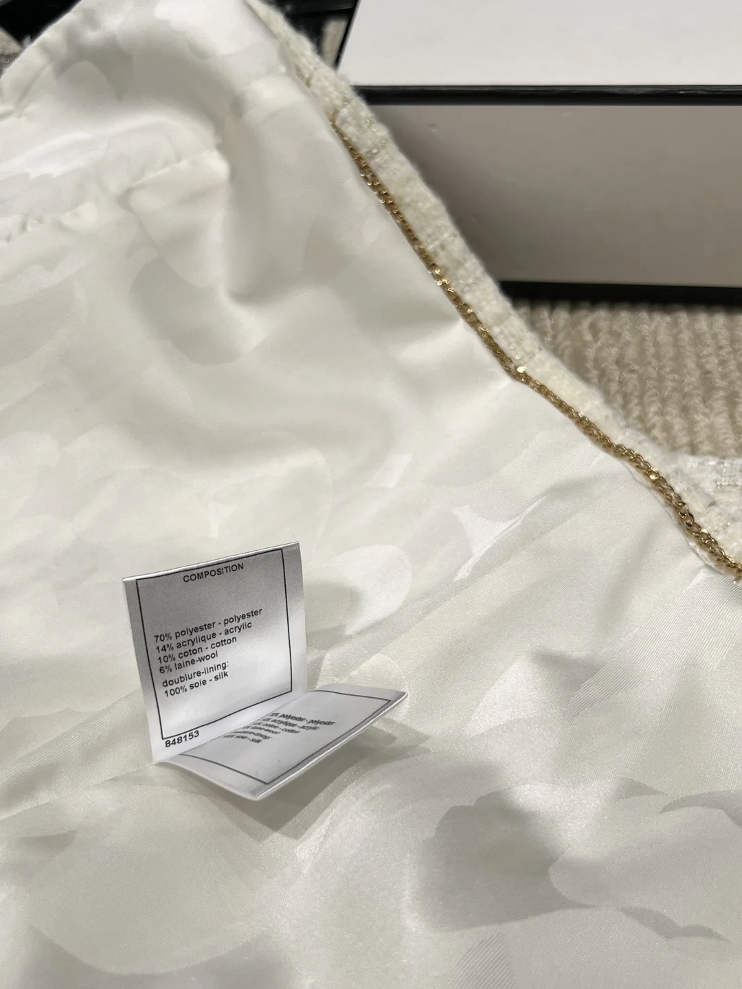 CHANEL Jackets White-Gold S-L D35202609061870 - Image 7