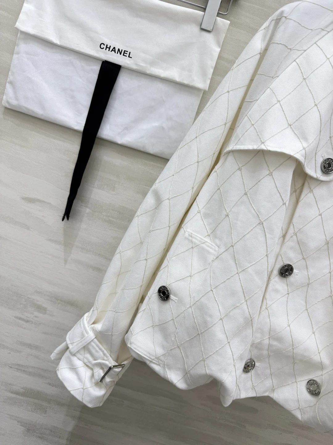 CHANEL Jackets White-Gold S-L D90202609062630 - Image 5
