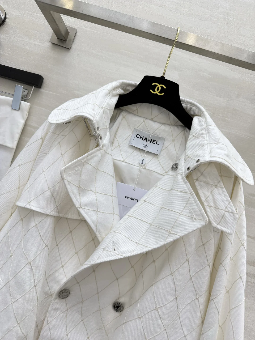 CHANEL Jackets White-Gold S-L D90202609062630 - Image 7