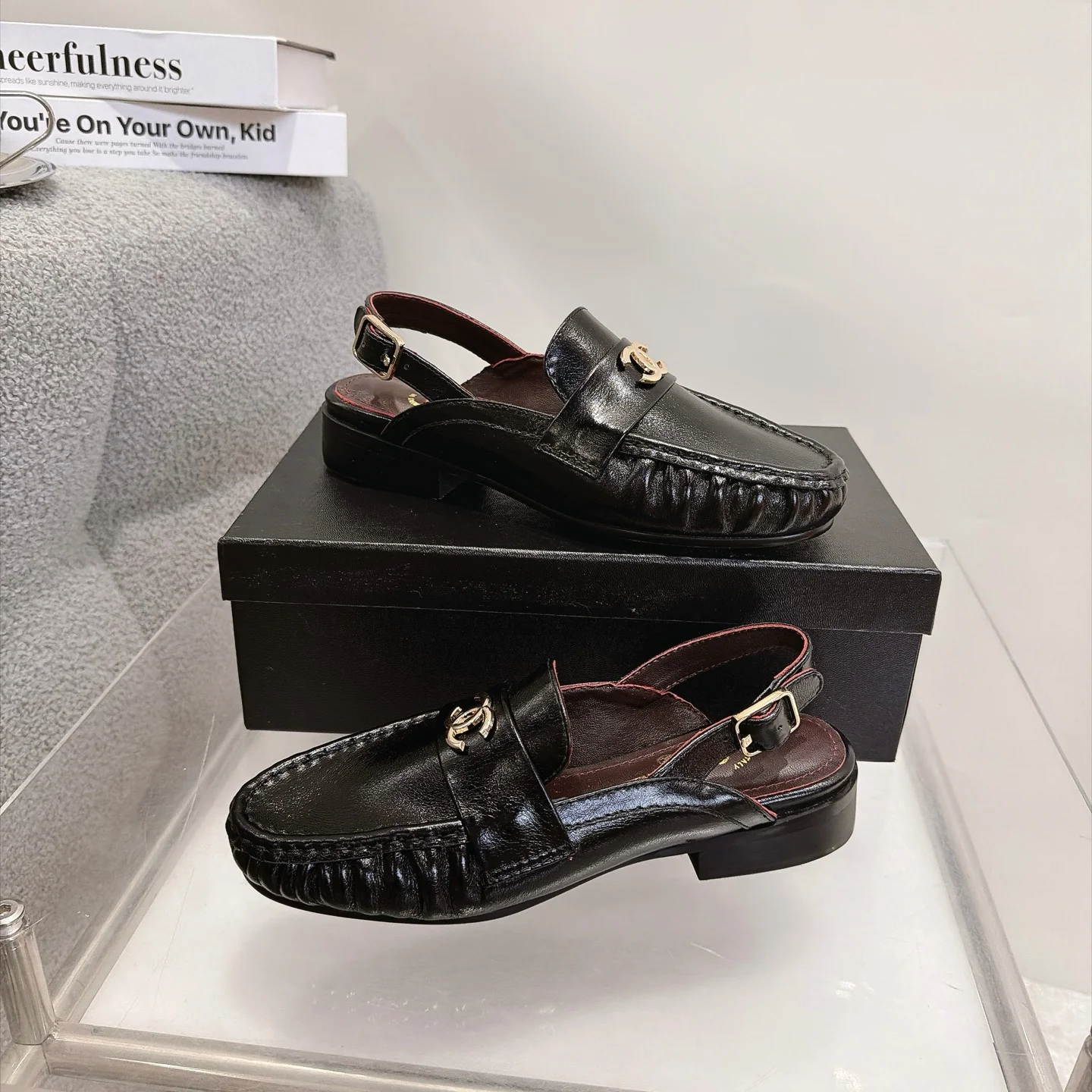 CHANEL Loafers Calfskin Leather Black-Gold EU35-41 B20202609111265 - Image 3